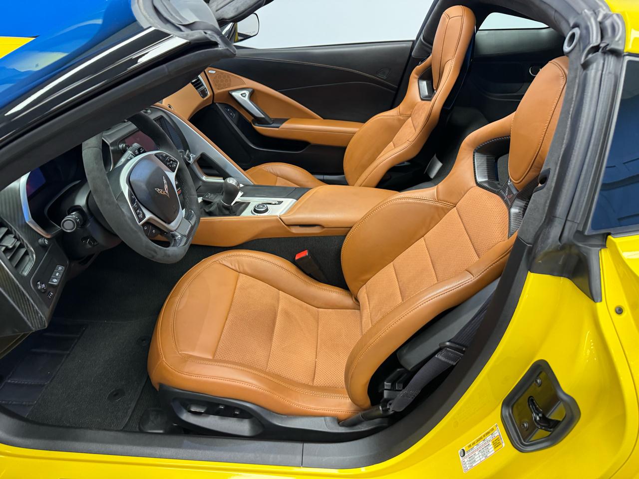 Chevrolet Corvette 2dr Z06 Cpe w/3LZ 2016
