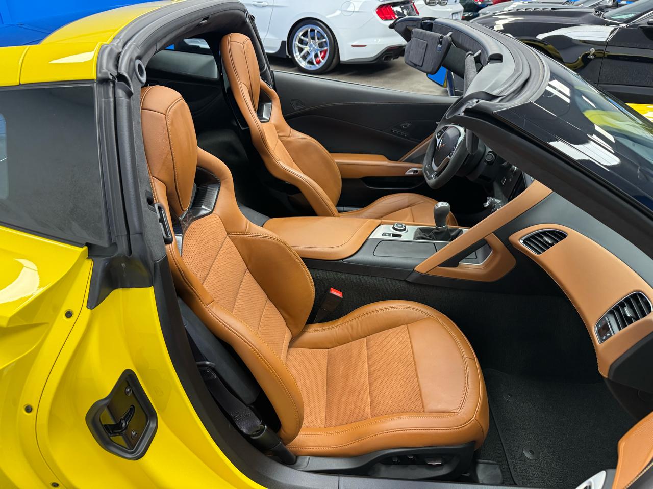 Chevrolet Corvette 2dr Z06 Cpe w/3LZ 2016