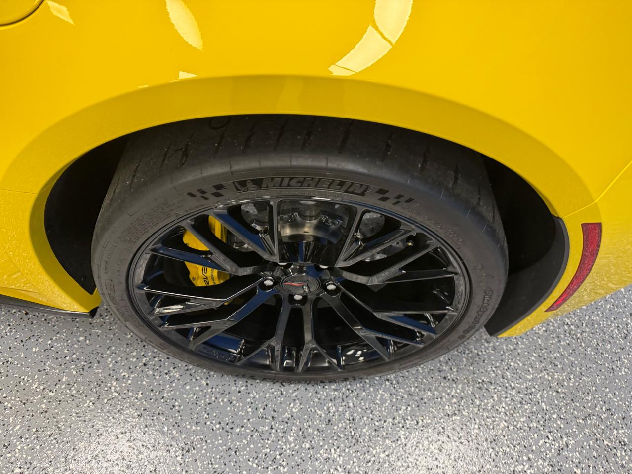 Chevrolet Corvette 2dr Z06 Cpe w/3LZ 2016