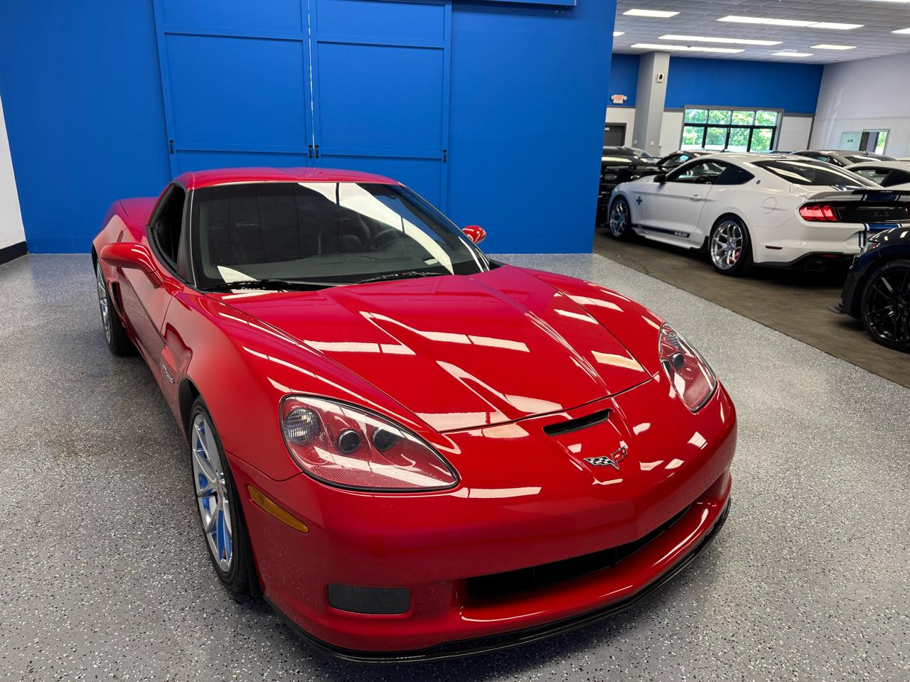Chevrolet Corvette 2dr Cpe Z06 w/2LZ 2009