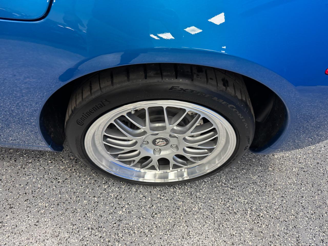 Chevrolet Corvette 2dr Cpe w/1LT 2011