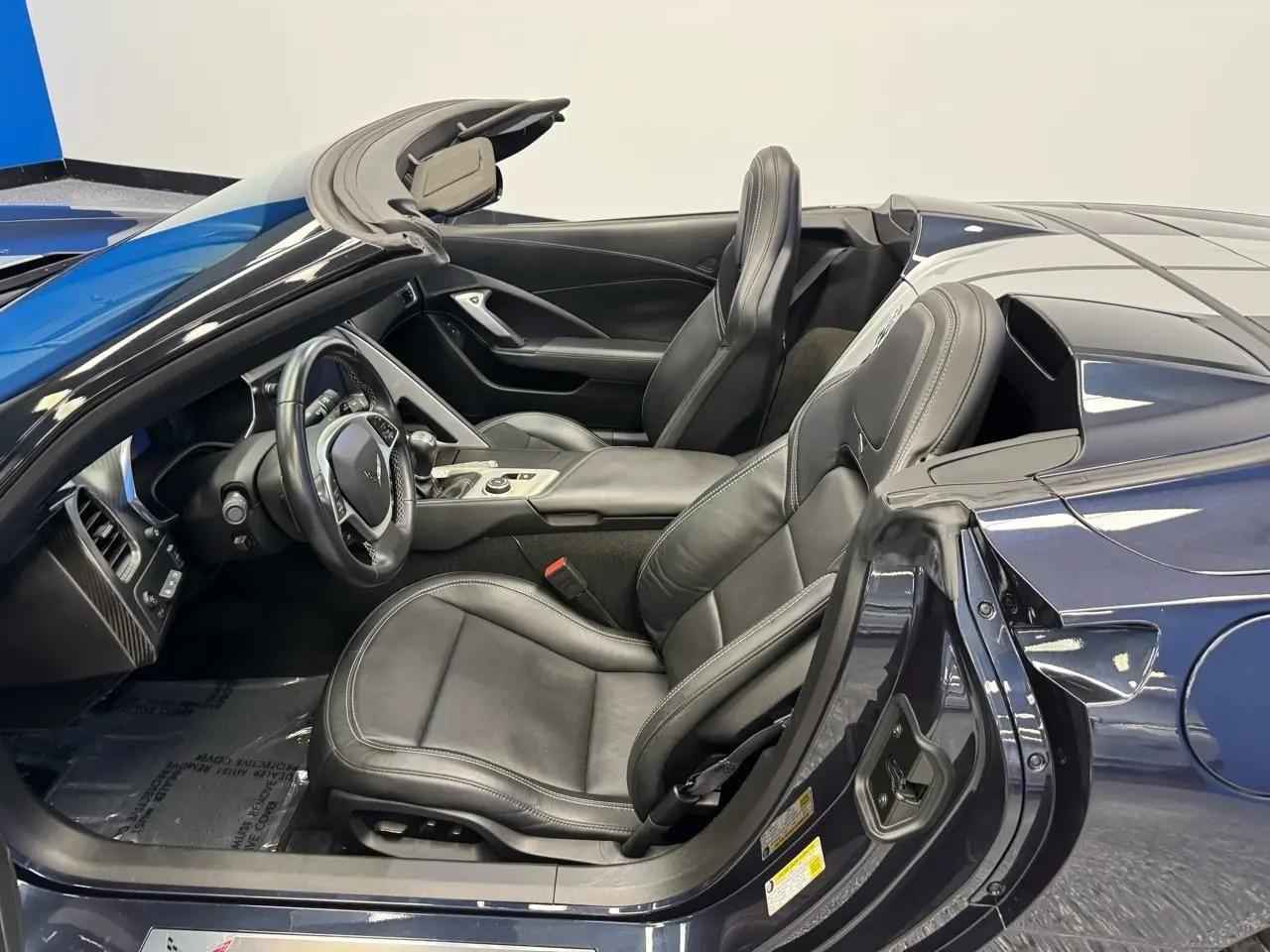 Chevrolet Corvette Stingray 2dr Z51 Conv w/3LT 2014