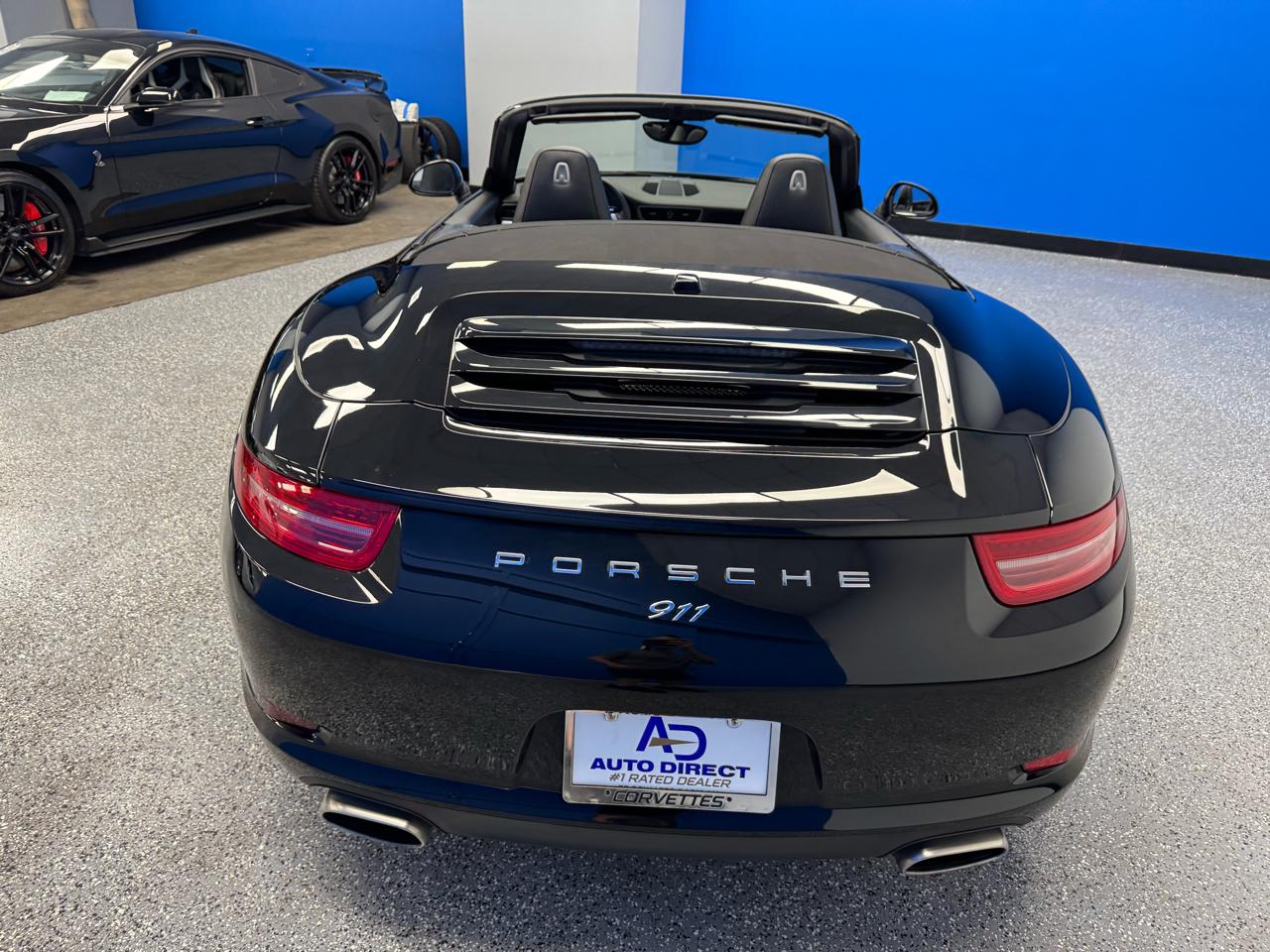 Porsche 911 2dr Cabriolet Carrera Black Edition 2016