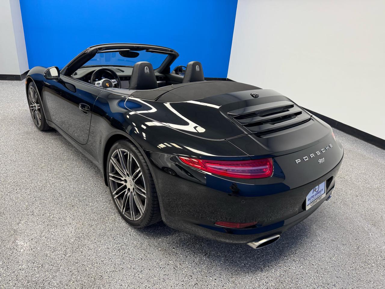 Porsche 911 2dr Cabriolet Carrera Black Edition 2016