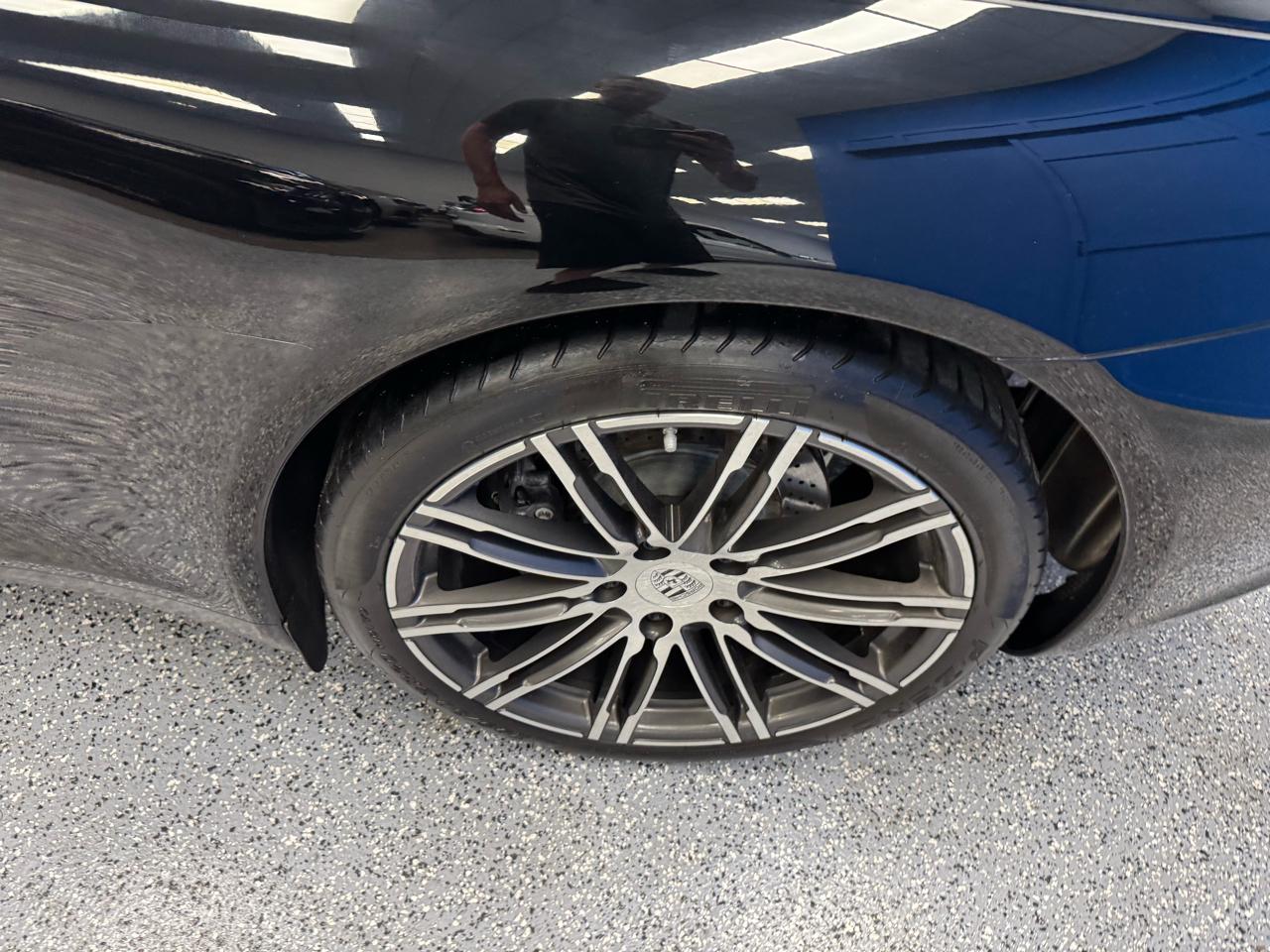 Porsche 911 2dr Cabriolet Carrera Black Edition 2016