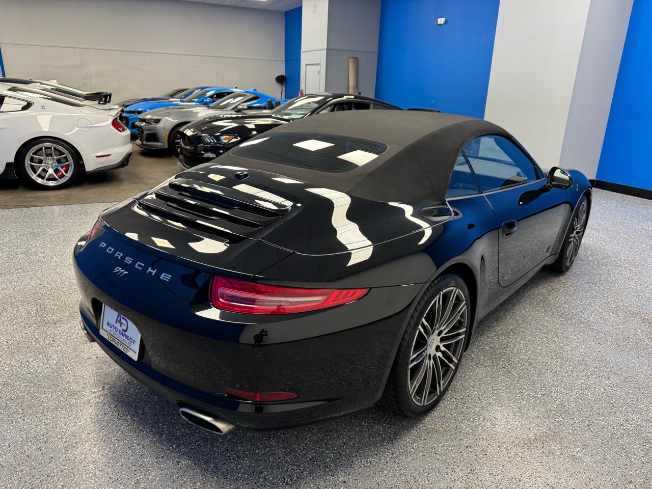 Porsche 911 2dr Cabriolet Carrera Black Edition 2016
