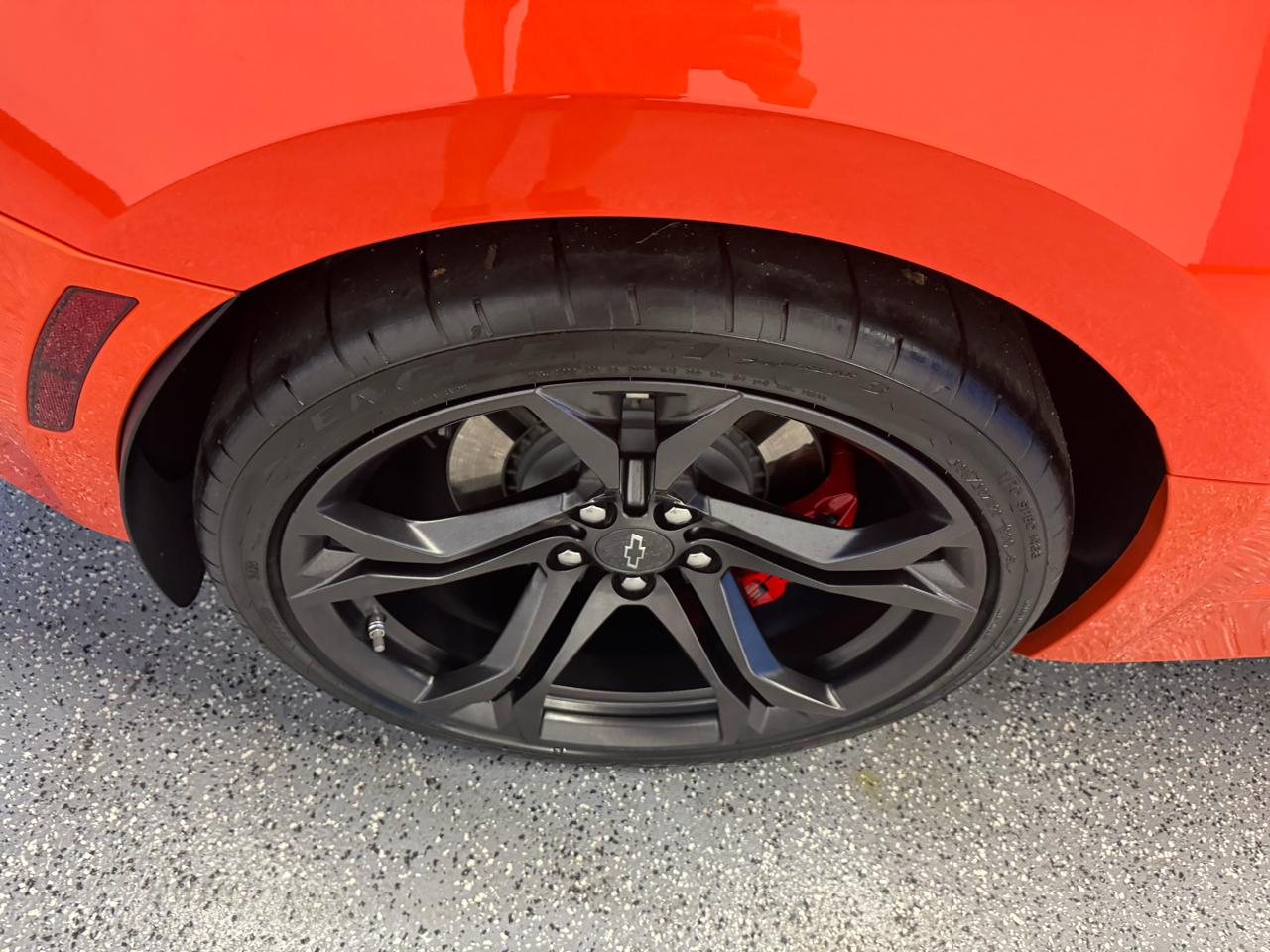 Chevrolet Camaro 2dr Cpe 1SS 2021