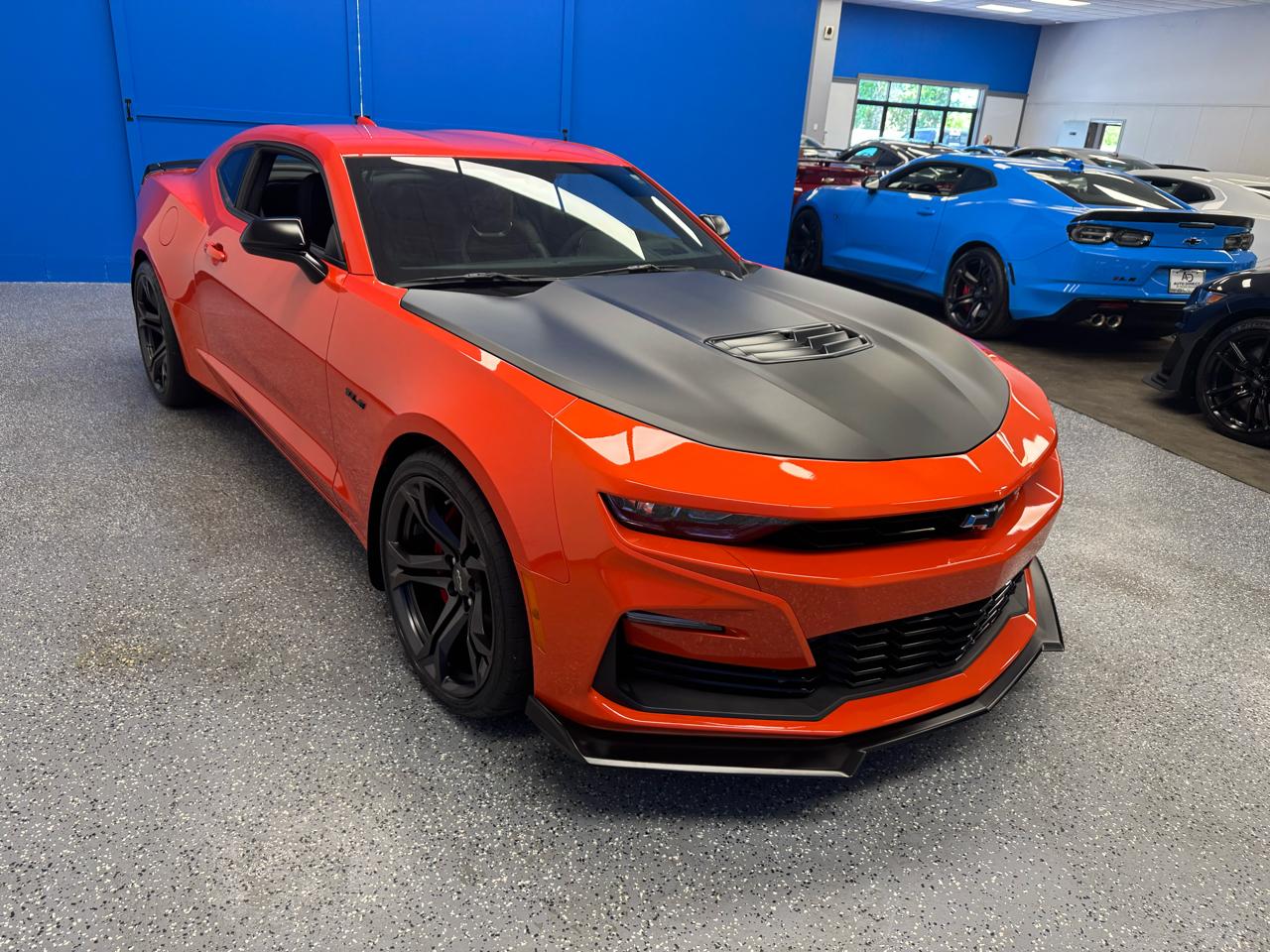 Chevrolet Camaro 2dr Cpe 1SS 2021