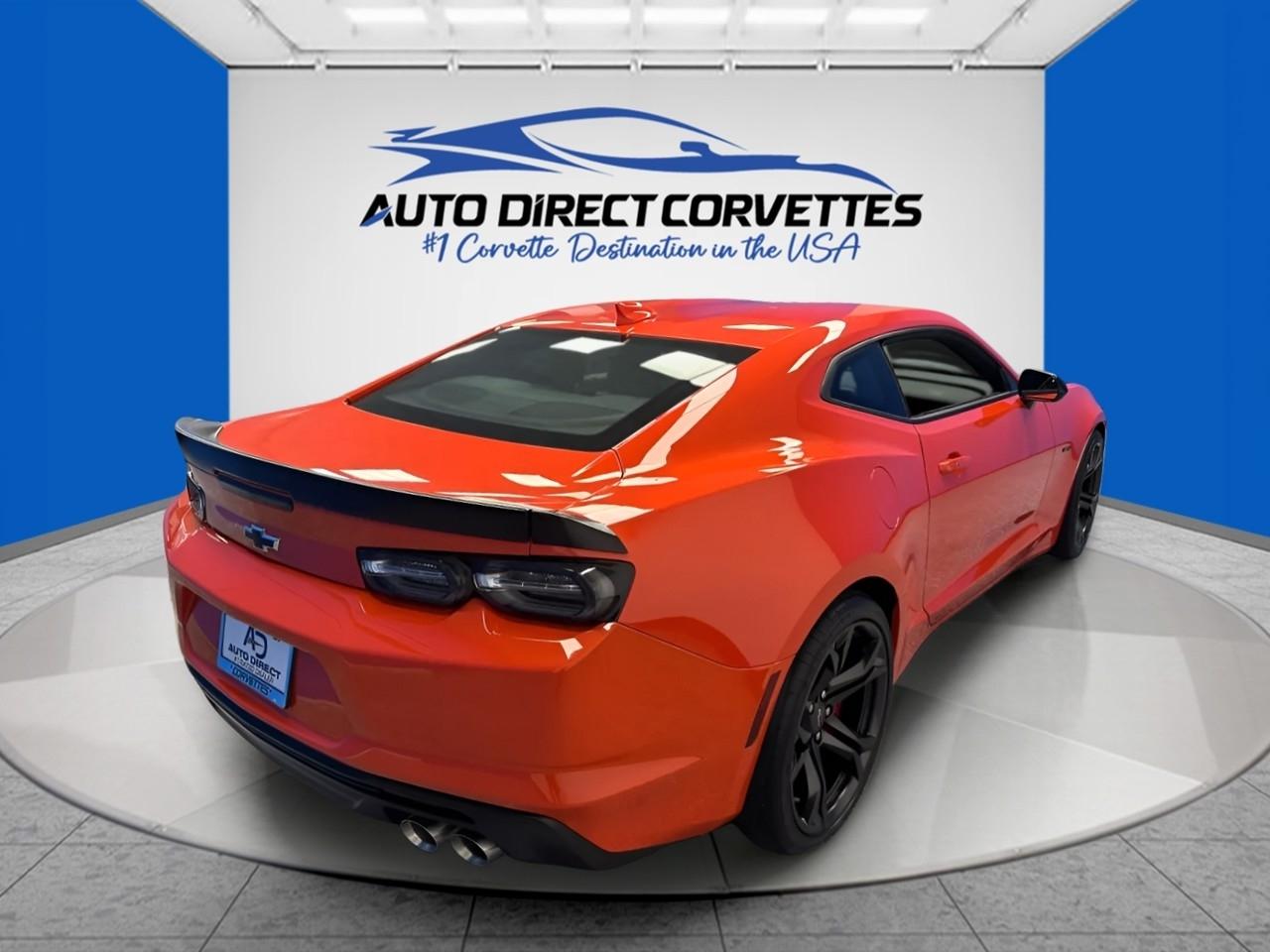 Chevrolet Camaro 2dr Cpe 1SS 2021