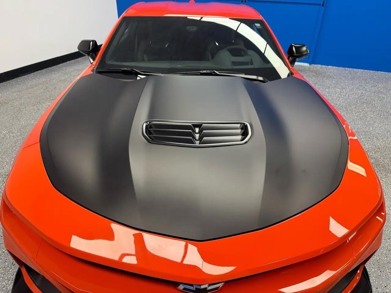 Chevrolet Camaro 2dr Cpe 1SS 2021