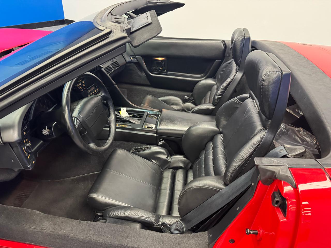 Chevrolet Corvette 2dr Convertible 1992