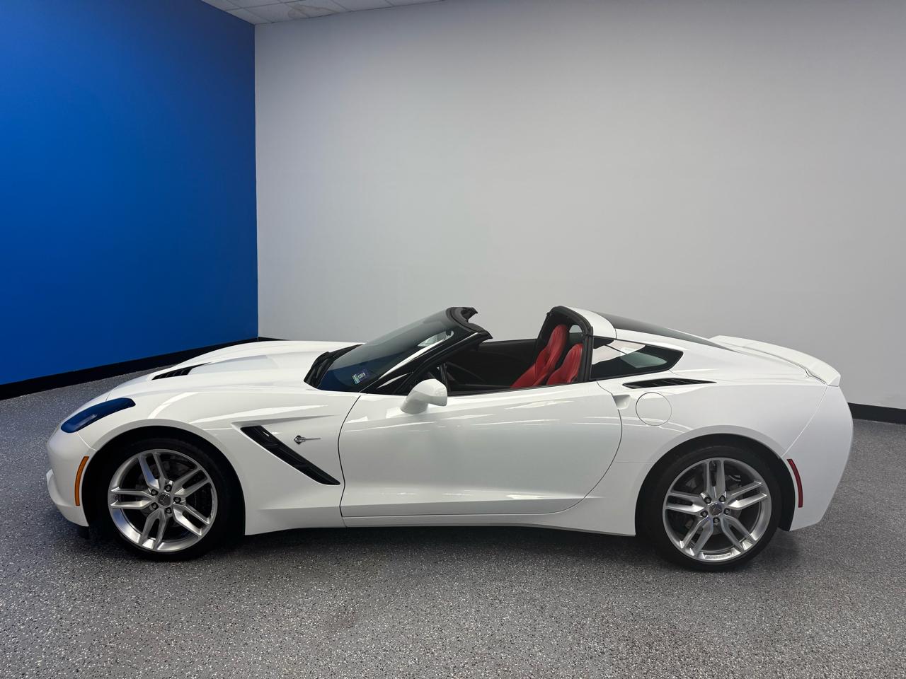 Chevrolet Corvette 2dr Stingray Z51 Cpe w/1LT 2015