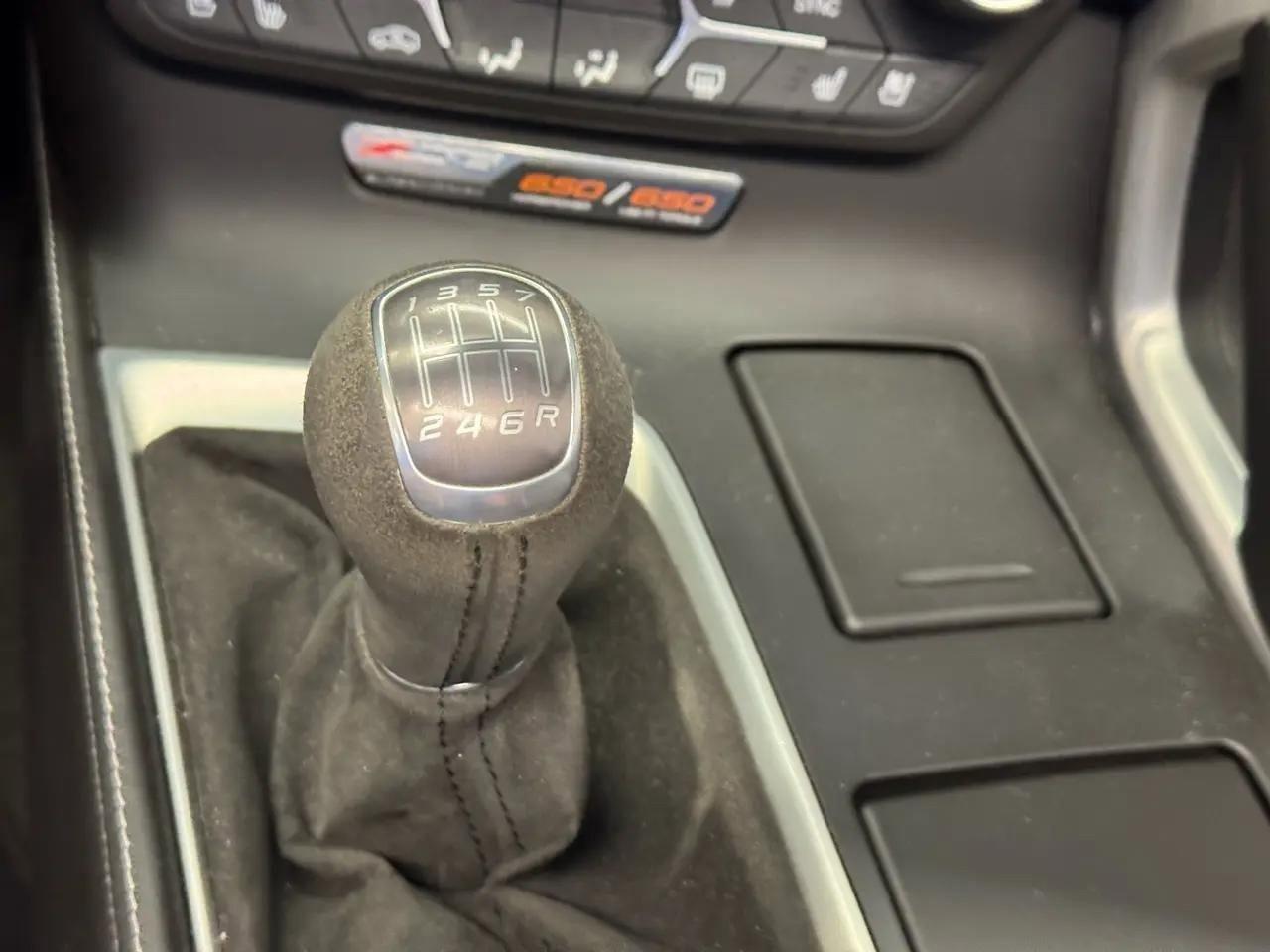 Chevrolet Corvette 2dr Z06 Cpe w/2LZ 2016
