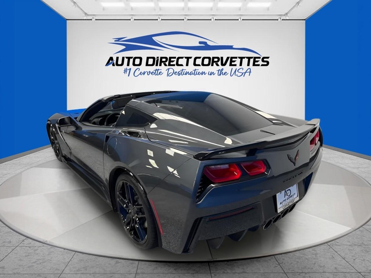 Chevrolet Corvette 2dr Stingray Cpe w/1LT 2018