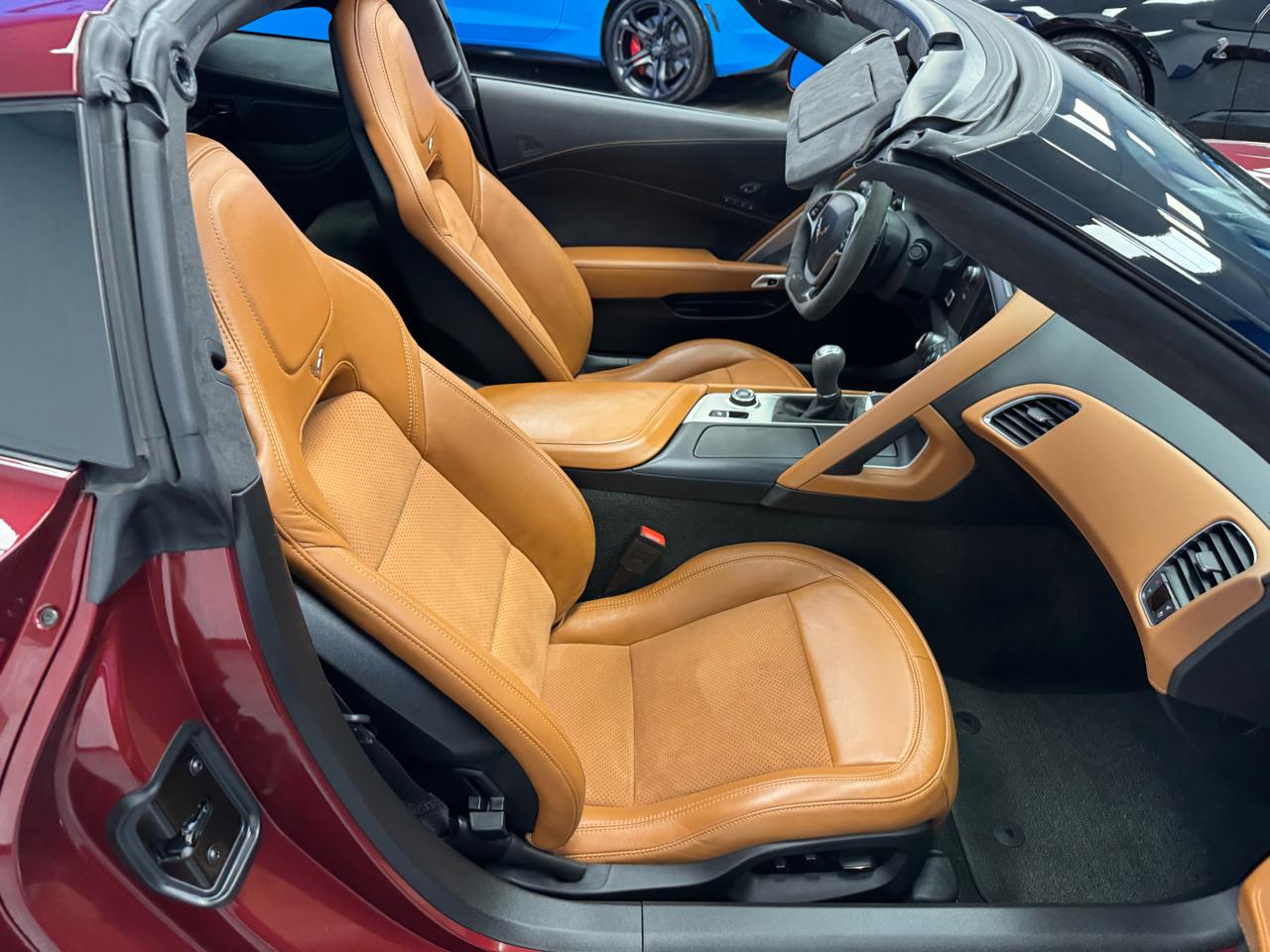 Chevrolet Corvette 2dr Stingray Z51 Cpe w/3LT 2017
