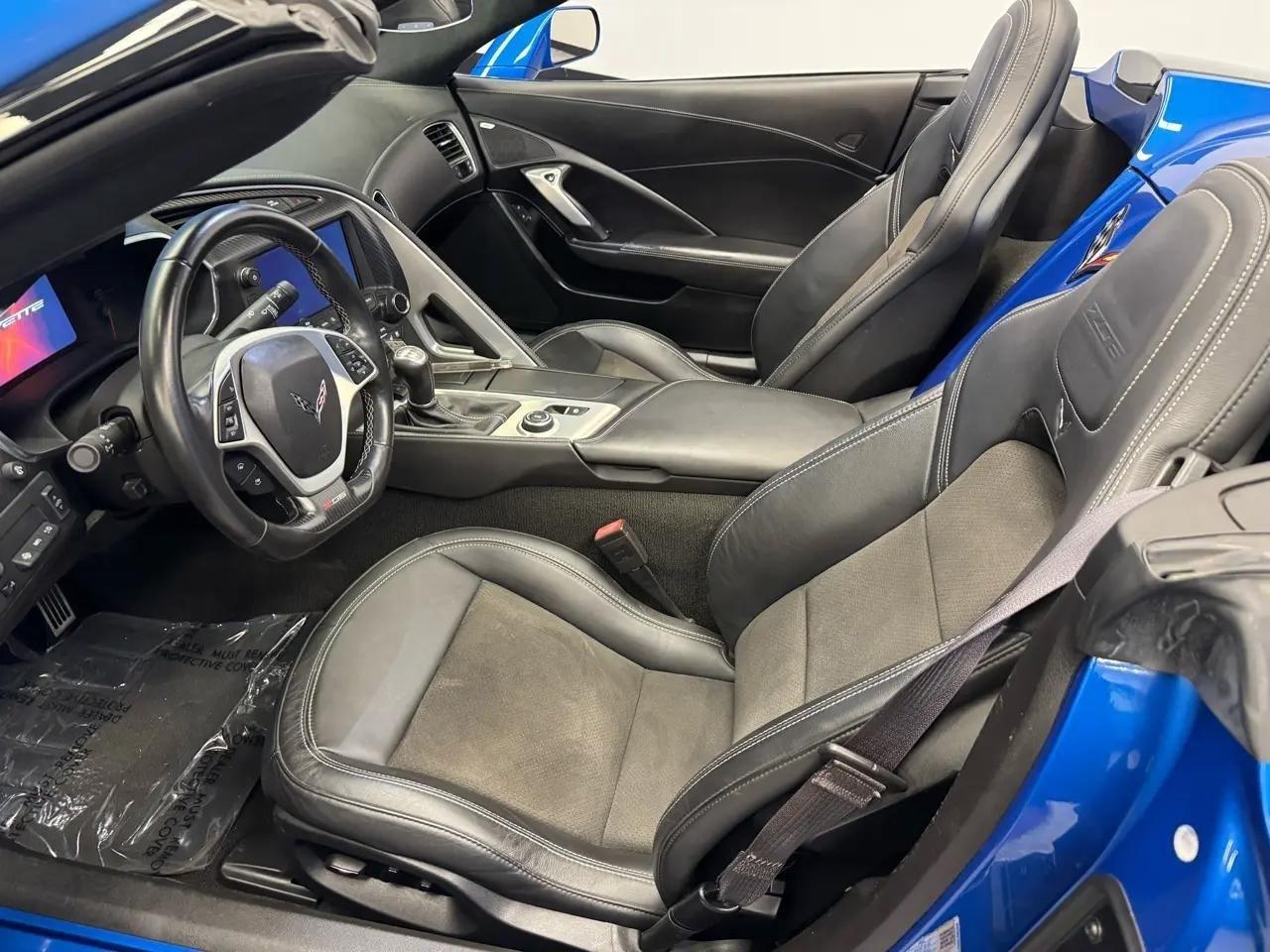 Chevrolet Corvette 2dr Z06 Conv w/3LZ 2015