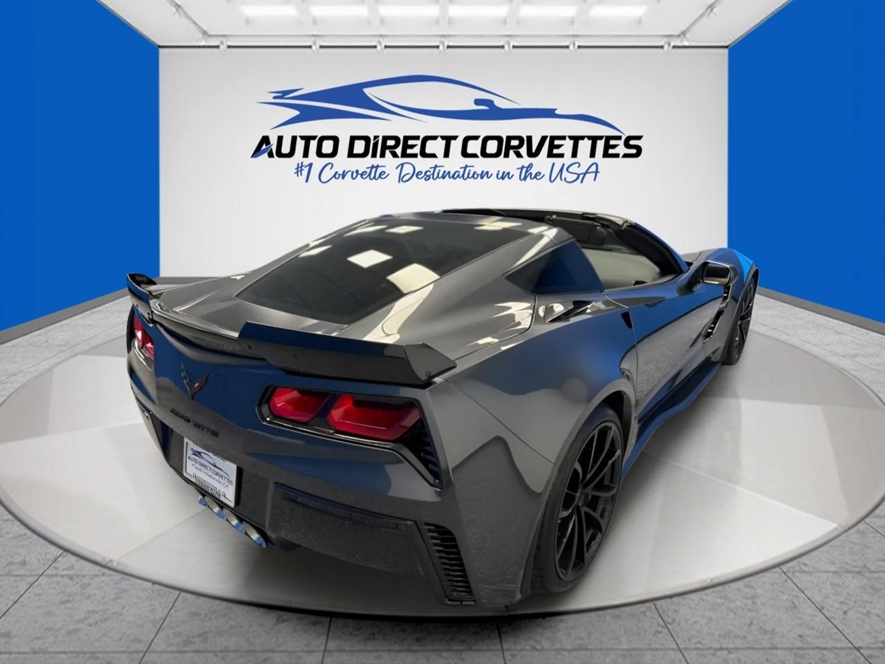Chevrolet Corvette 2dr Grand Sport Cpe w/3LT 2017