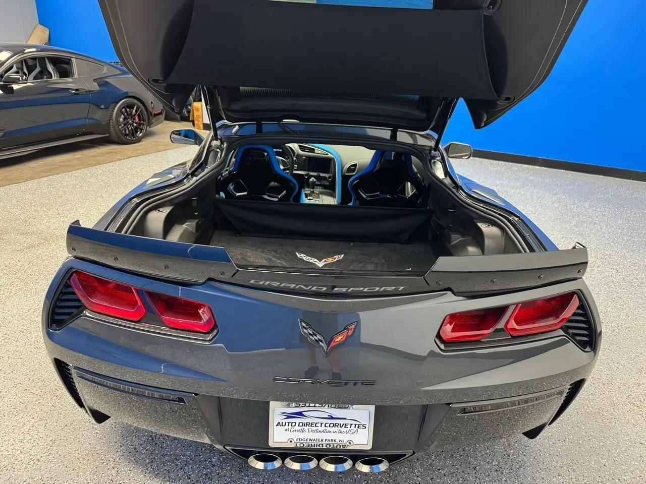 Chevrolet Corvette 2dr Grand Sport Cpe w/3LT 2017