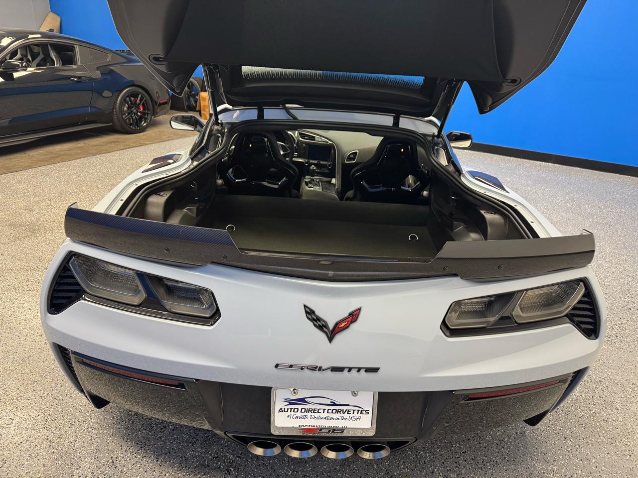 Chevrolet Corvette 2dr Z06 Cpe w/3LZ 2018