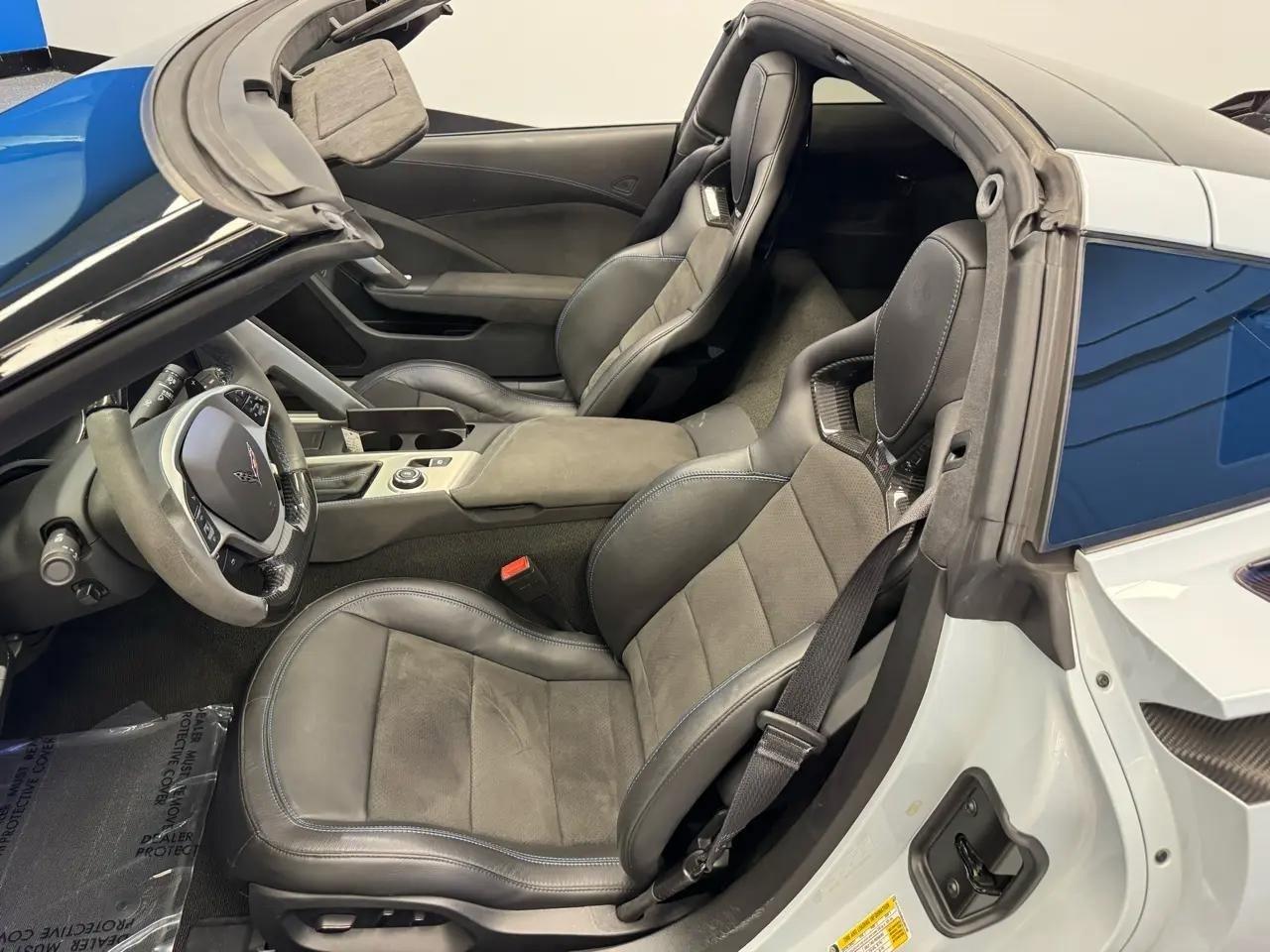 Chevrolet Corvette 2dr Z06 Cpe w/3LZ 2018