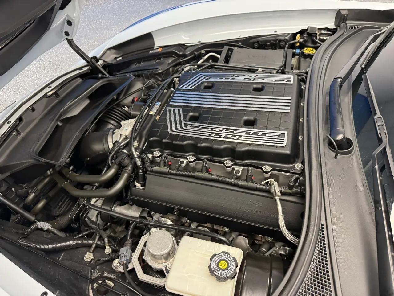 Chevrolet Corvette 2dr Z06 Cpe w/3LZ 2018