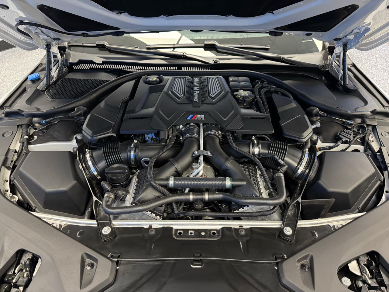 BMW M8 Competition Convertible 2022