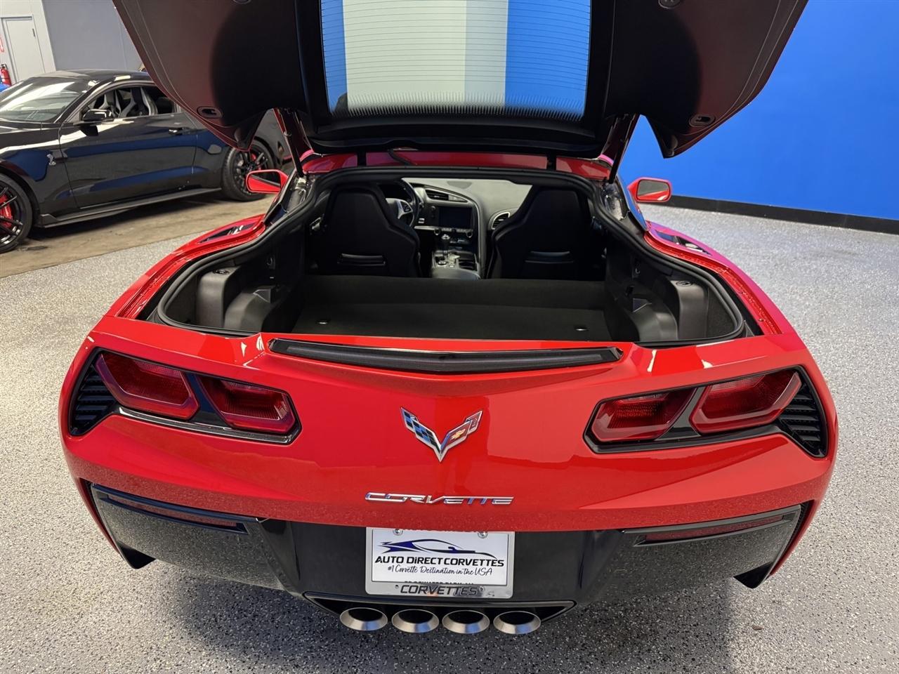 Chevrolet Corvette 2dr Stingray Cpe w/1LT 2019