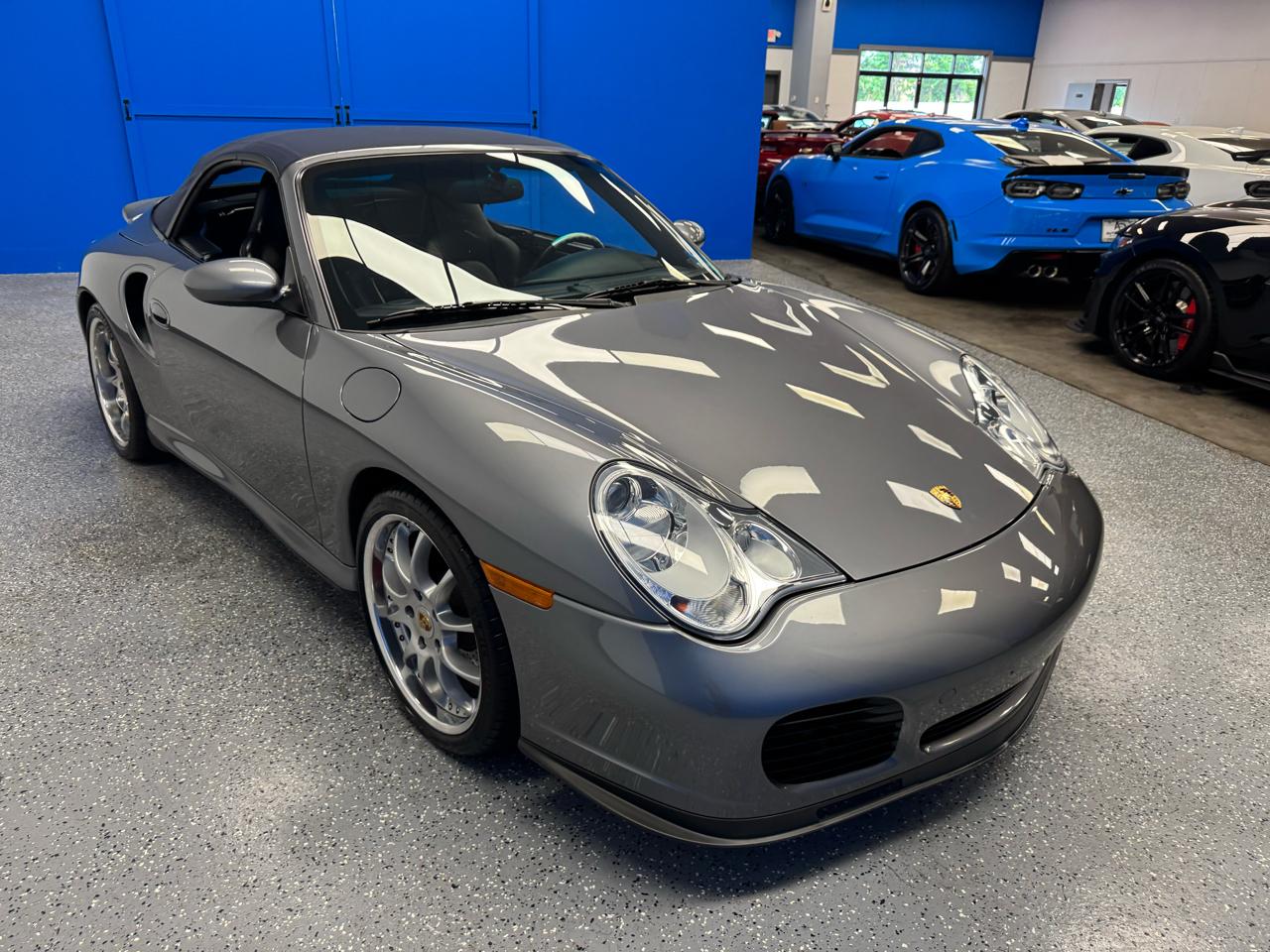 Porsche 911 2dr Cabriolet Turbo 6-Spd Manual 2004