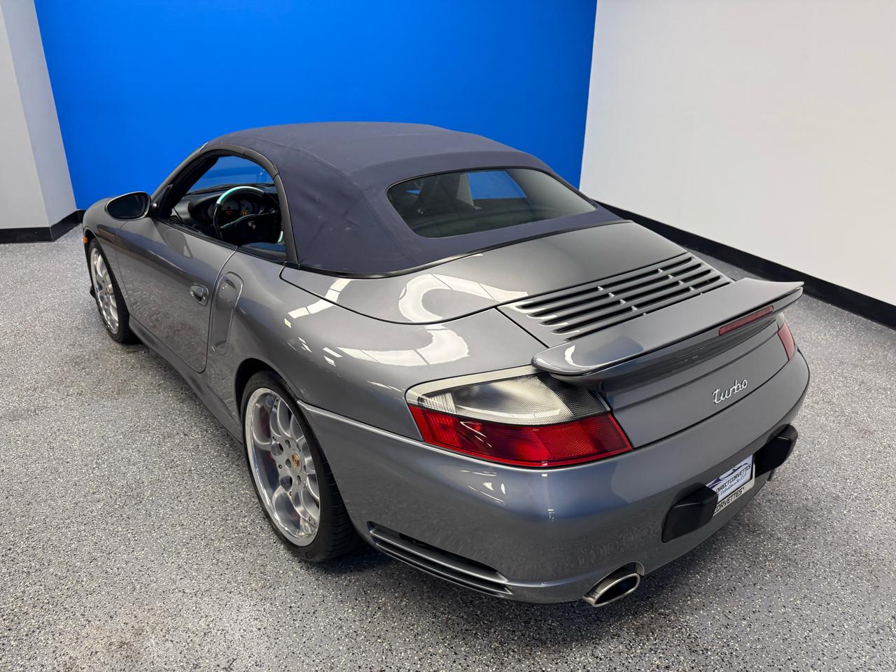 Porsche 911 2dr Cabriolet Turbo 6-Spd Manual 2004