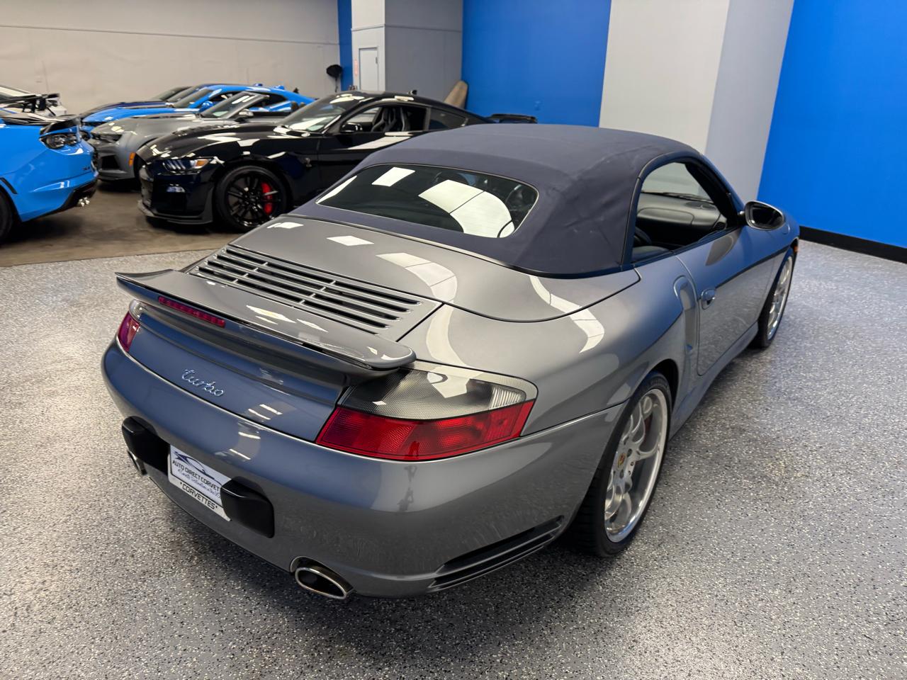 Porsche 911 2dr Cabriolet Turbo 6-Spd Manual 2004