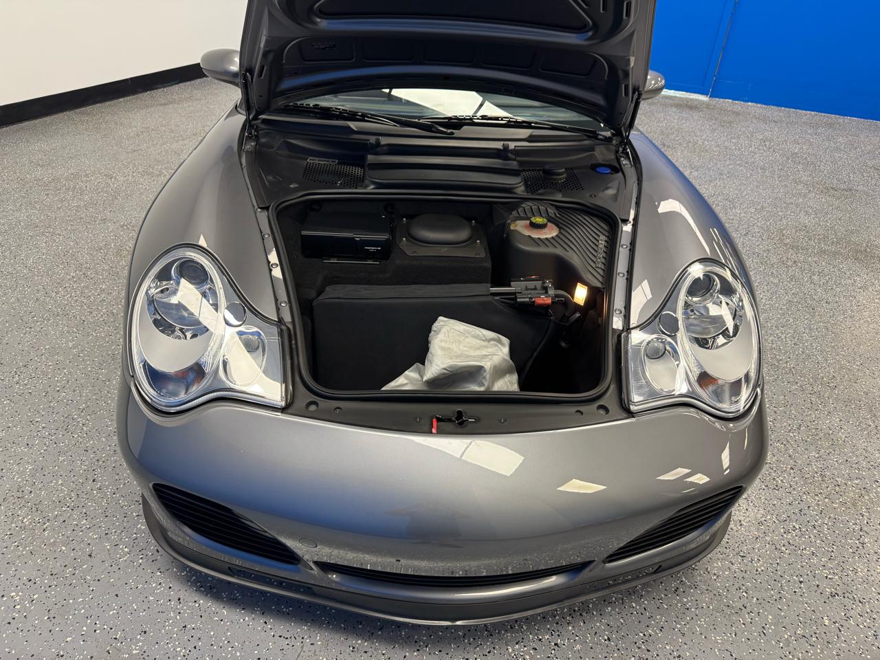 Porsche 911 2dr Cabriolet Turbo 6-Spd Manual 2004