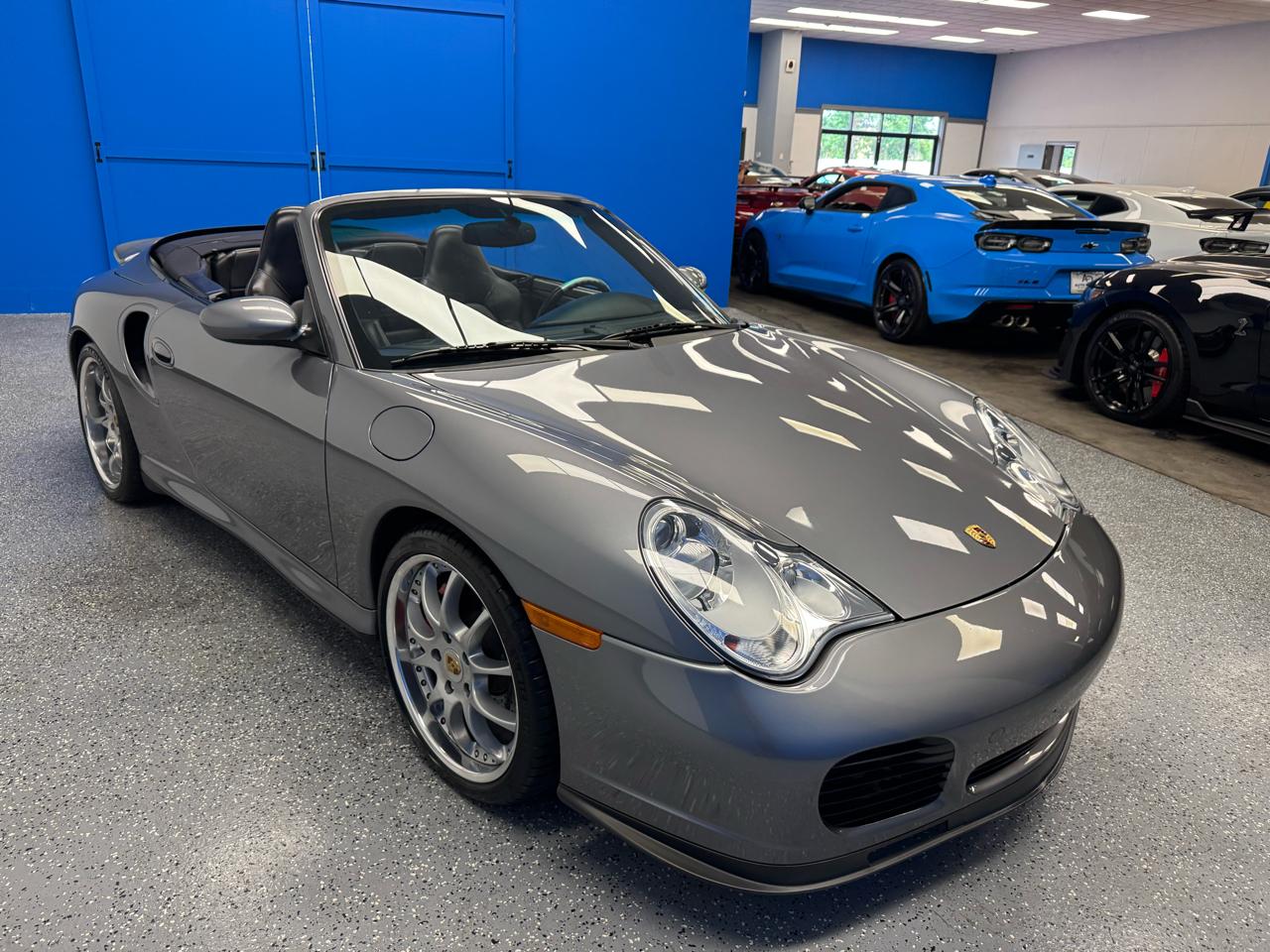 Porsche 911 2dr Cabriolet Turbo 6-Spd Manual 2004