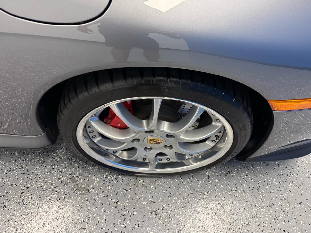 Porsche 911 2dr Cabriolet Turbo 6-Spd Manual 2004