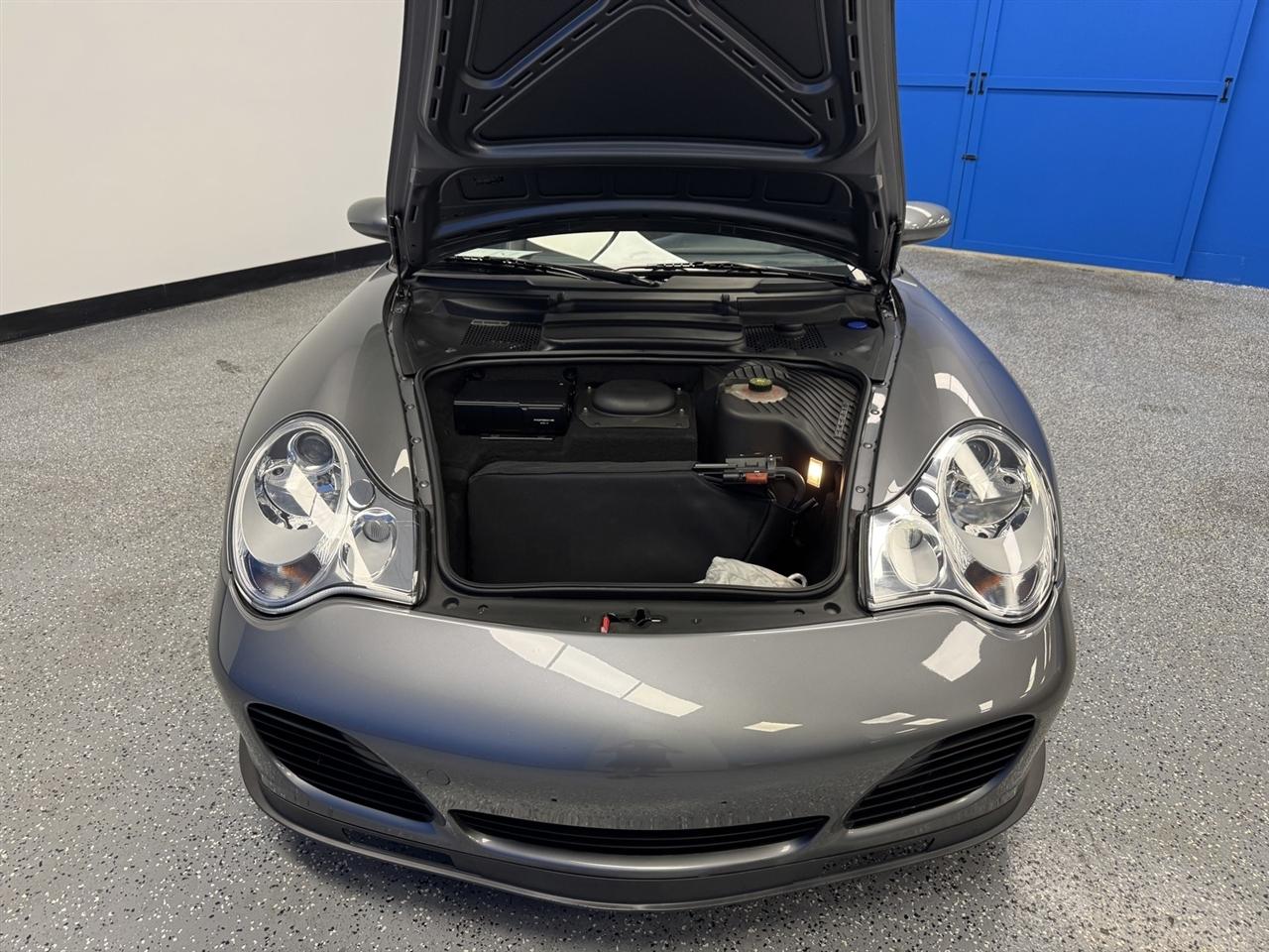 Porsche 911 2dr Cabriolet Turbo 6-Spd Manual 2004