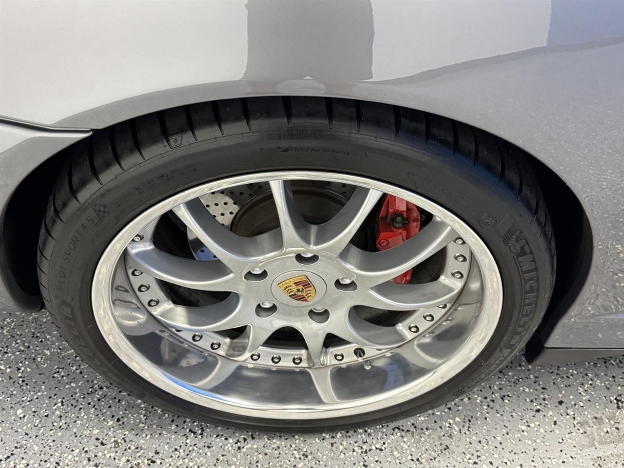 Porsche 911 2dr Cabriolet Turbo 6-Spd Manual 2004