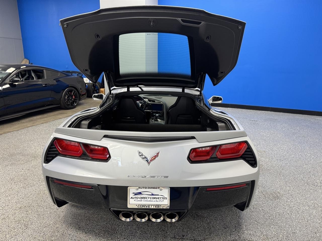 Chevrolet Corvette 2dr Stingray Z51 Cpe w/3LT 2015