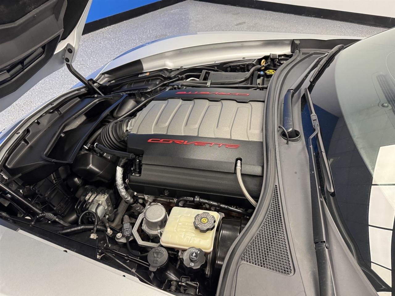 Chevrolet Corvette 2dr Stingray Z51 Cpe w/3LT 2015