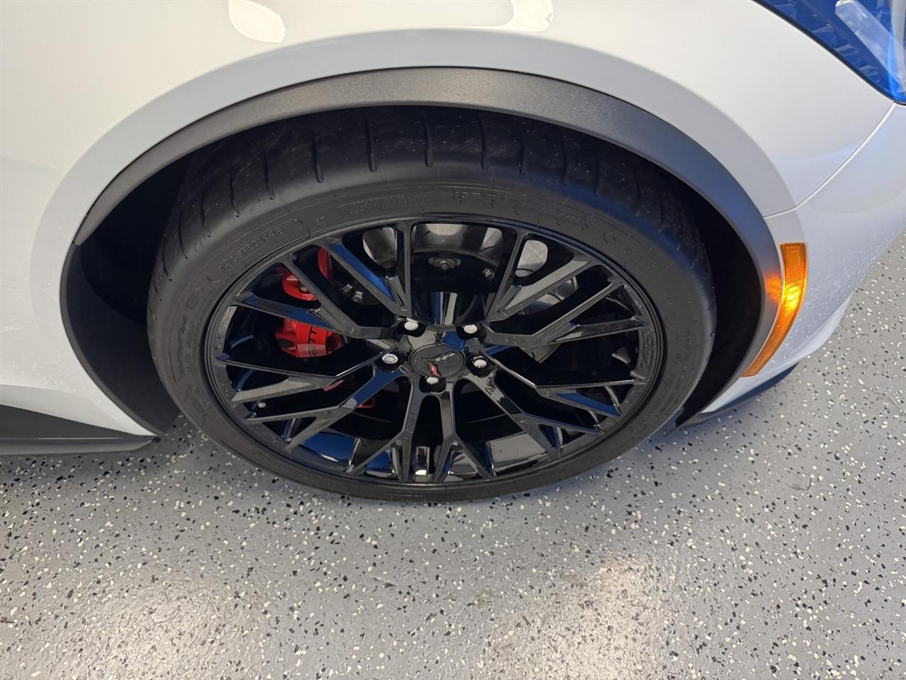 Chevrolet Corvette 2dr Z06 Cpe w/2LZ 2019