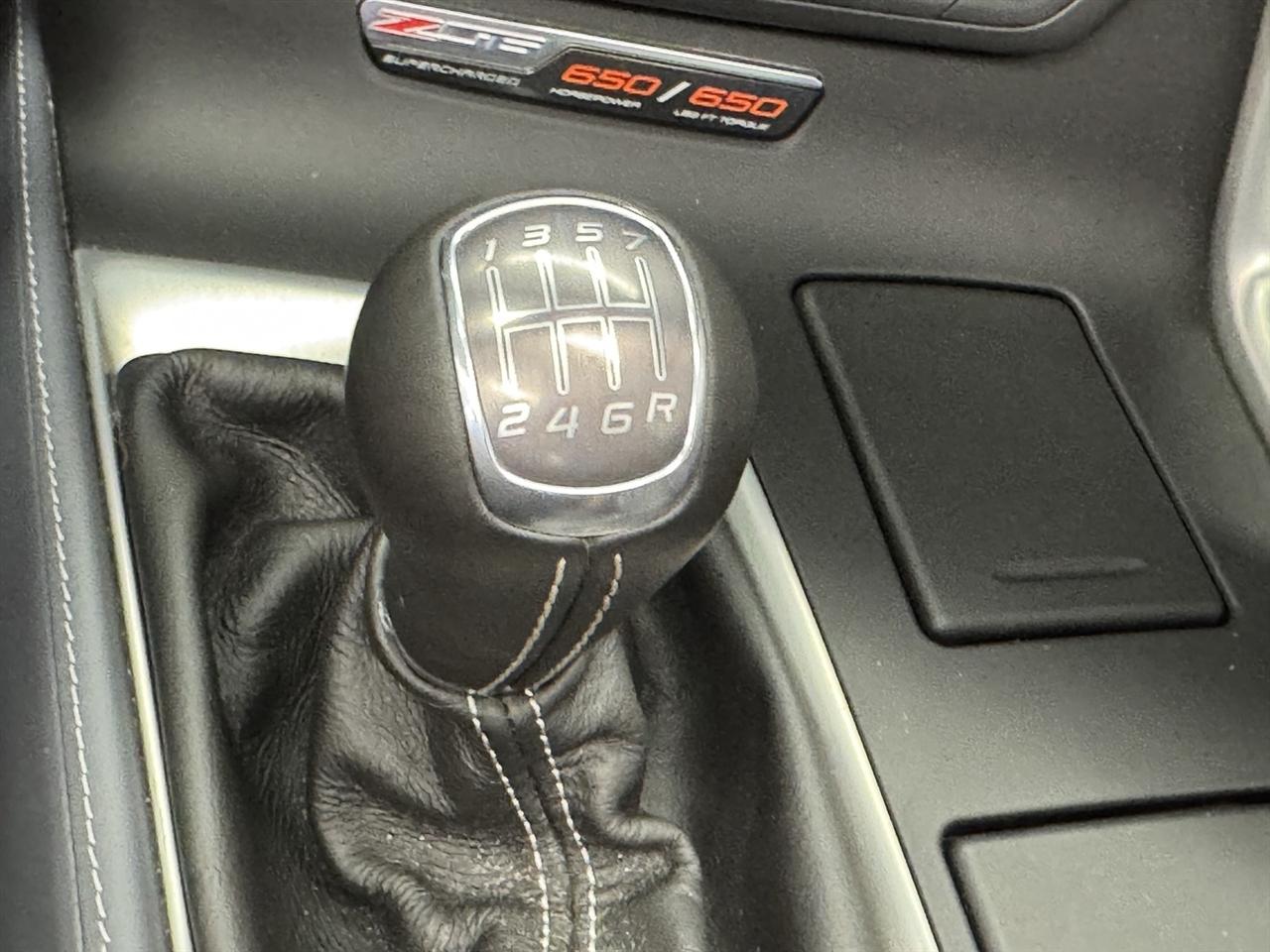 Chevrolet Corvette 2dr Z06 Cpe w/2LZ 2015