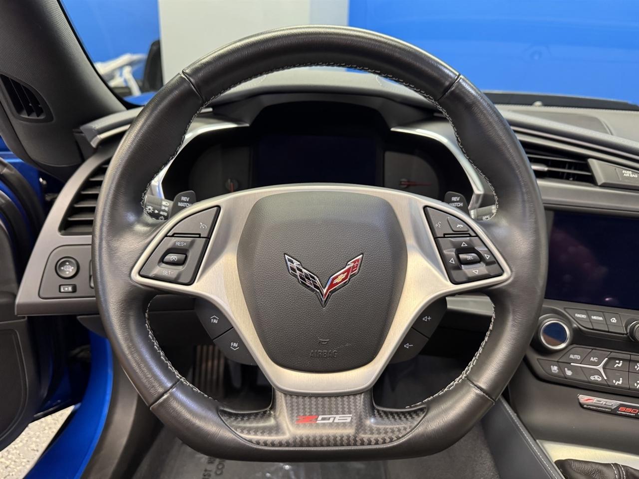 Chevrolet Corvette 2dr Z06 Cpe w/2LZ 2015