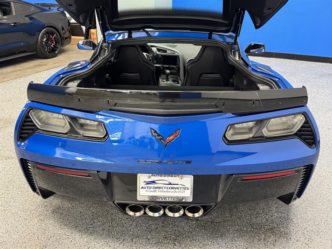 Chevrolet Corvette 2dr Z06 Cpe w/2LZ 2015
