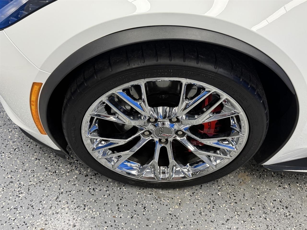 Chevrolet Corvette 2dr Z06 Cpe w/2LZ 2019