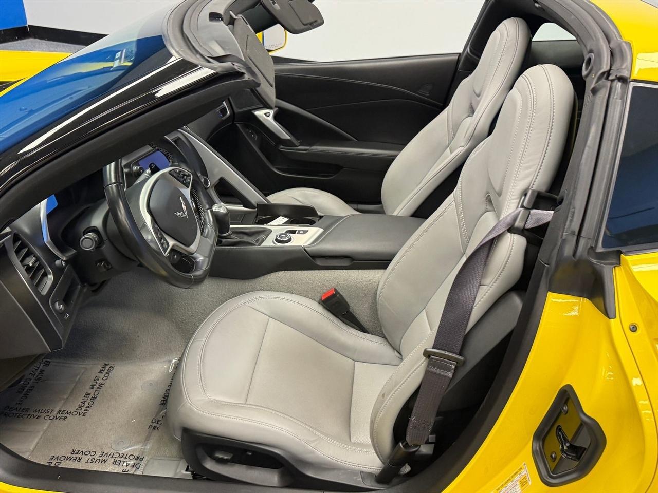 Chevrolet Corvette 2dr Stingray Cpe w/1LT 2016