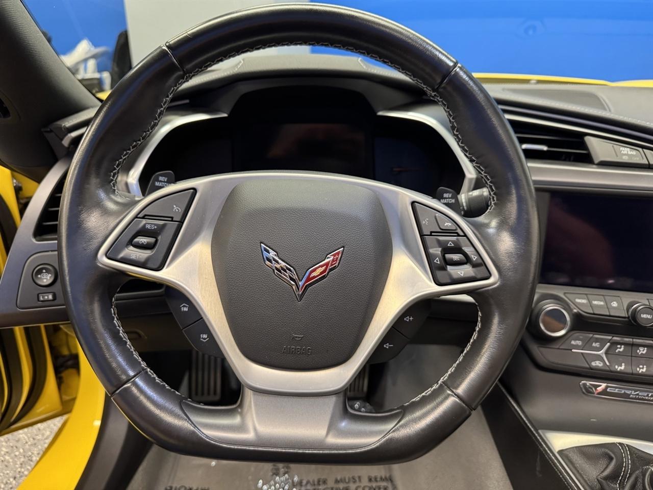 Chevrolet Corvette 2dr Stingray Cpe w/1LT 2016