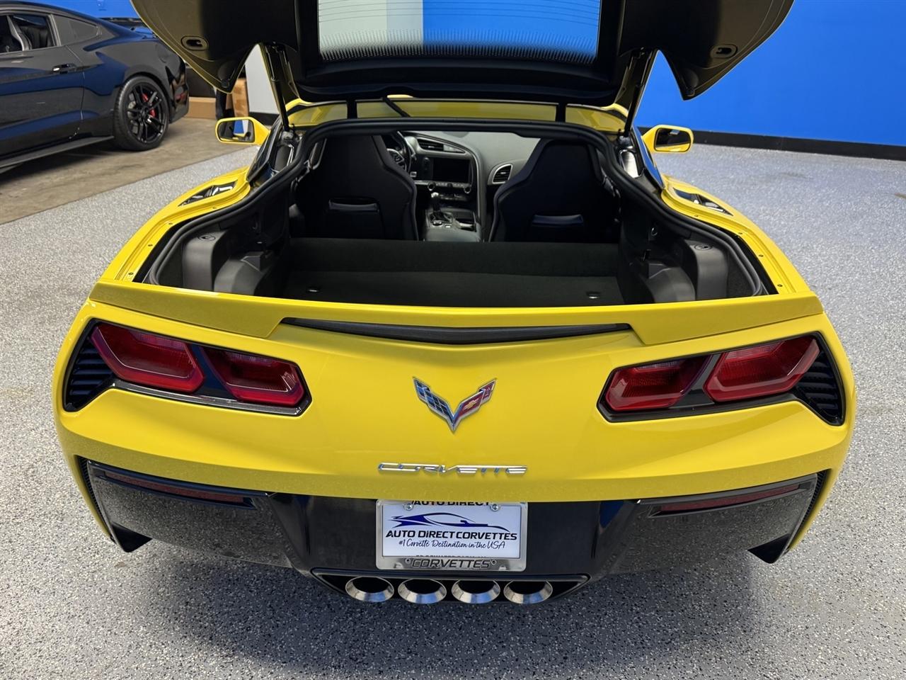 Chevrolet Corvette 2dr Stingray Cpe w/1LT 2016