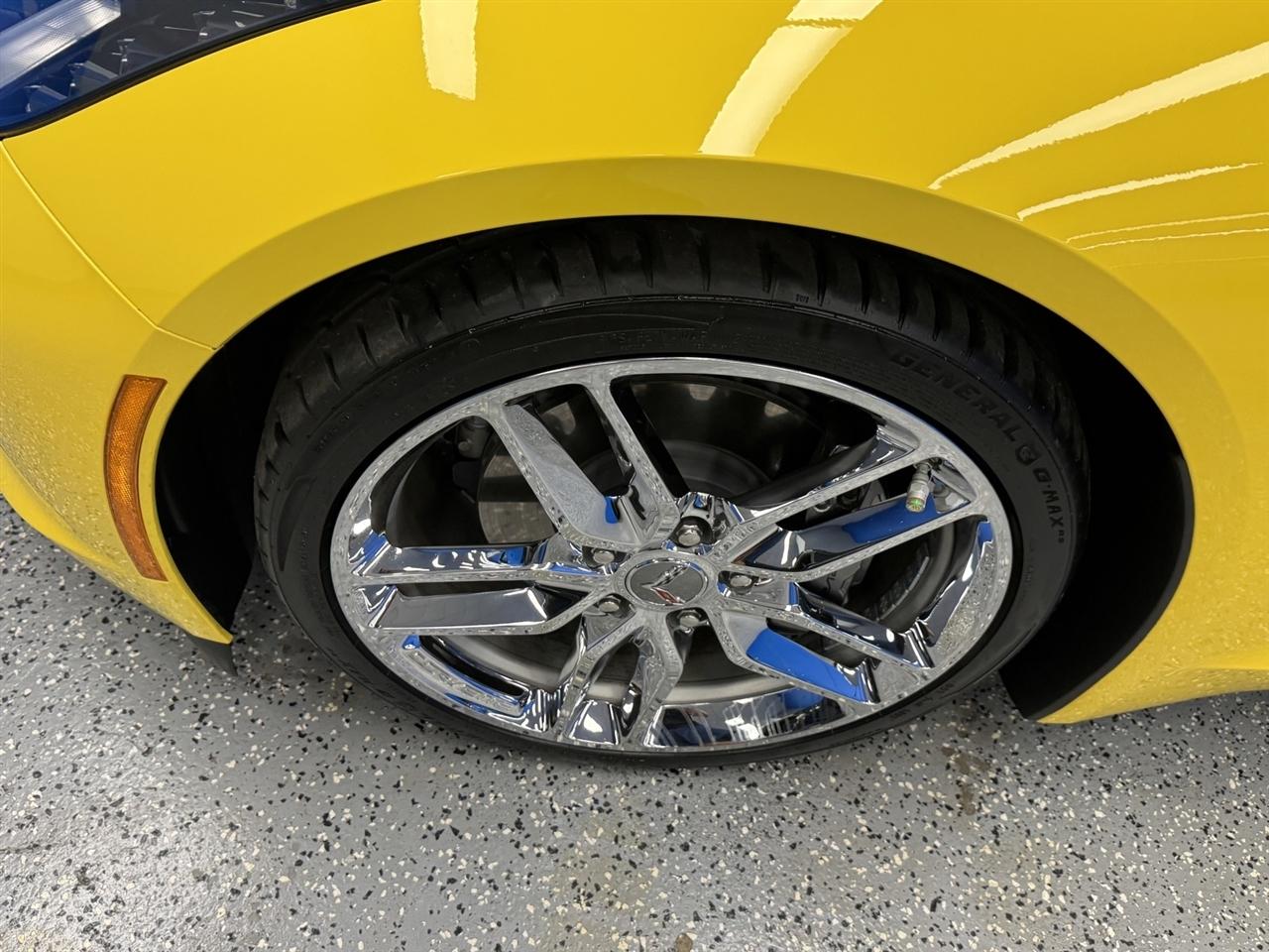 Chevrolet Corvette 2dr Stingray Cpe w/1LT 2016
