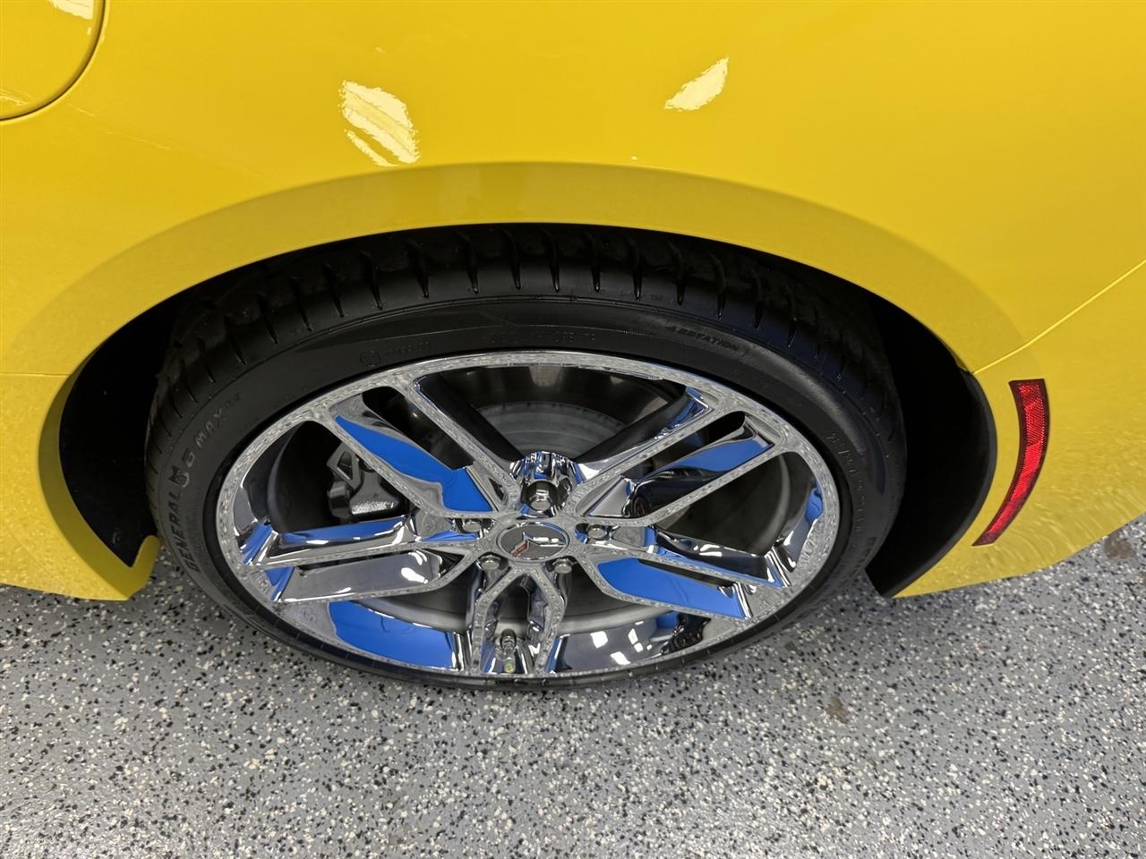 Chevrolet Corvette 2dr Stingray Cpe w/1LT 2016