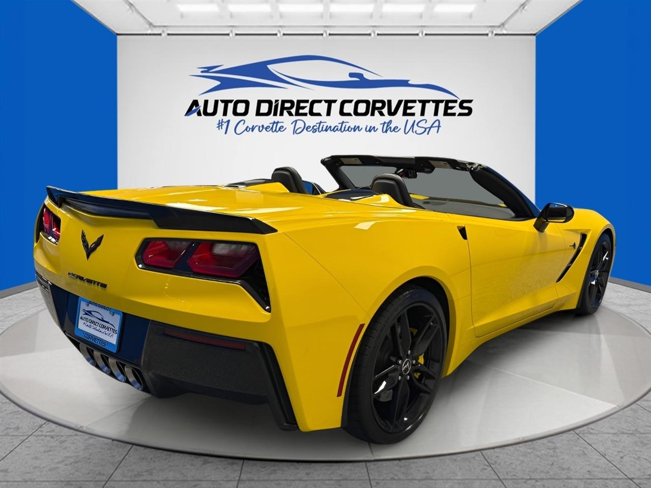Chevrolet Corvette 2dr Stingray Z51 Conv w/2LT 2015