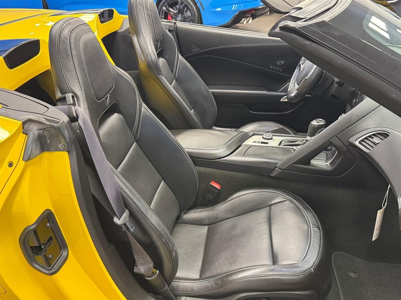 Chevrolet Corvette 2dr Stingray Z51 Conv w/2LT 2015