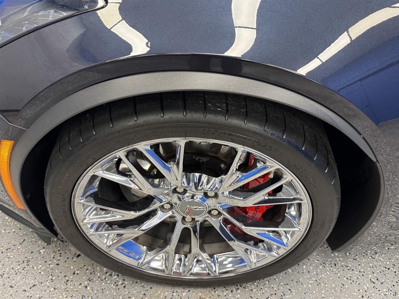 Chevrolet Corvette 2dr Z06 Conv w/2LZ 2015